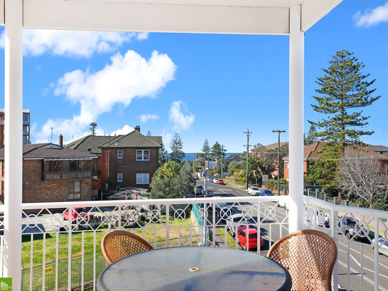 6 / 28A Harbour Street, Wollongong