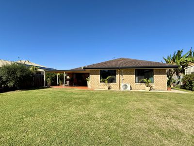 6 Bronton Way, Point Vernon