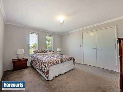6 Jetty Loop, Yanchep