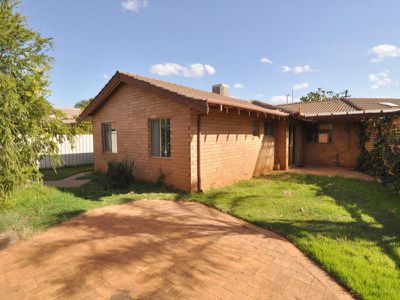 12 Shotover Place, South Kalgoorlie