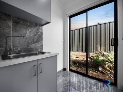3 Porter Street, Werribee