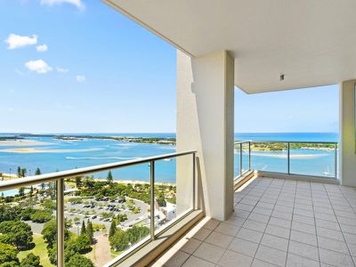 2502 / 50 MARINE PARADE, Southport
