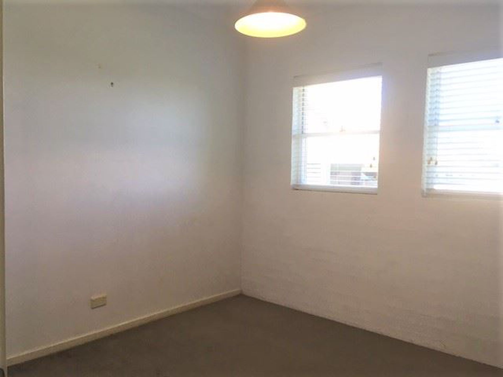 3 / 143 Princes Highway, Milton