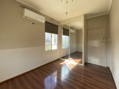 1 / 4 Margot Street, Chadstone