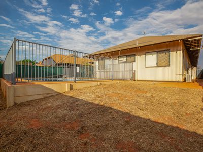7 Snappy Gum Way, South Hedland