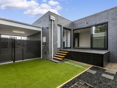 4 / 252 Queen Street, Altona
