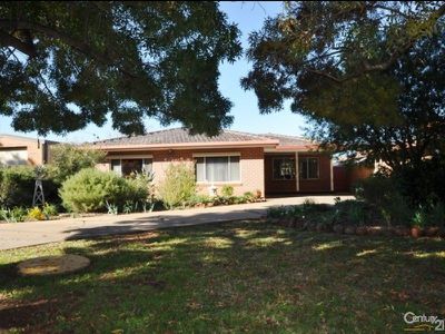 10 Villiers Avenue, Dubbo