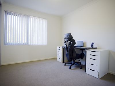 3 / 4 Pollard Street, Glendalough