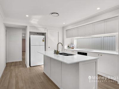 7 Glenthorne Street, Redland Bay