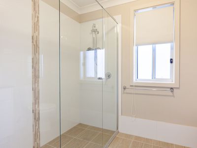 17 Apple Orchard Street, Bardia