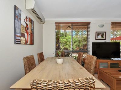 41 Cornwallis Cct, Gray
