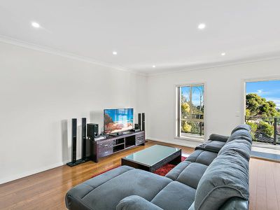 22 Imperial Drive, Berkeley