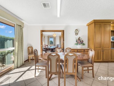 11 Robbs Road, Werribee South