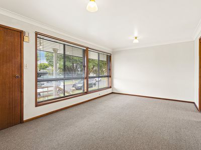 1 / 24 Lagoon Street, Barrack Heights