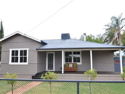 68 Sam St, Forbes