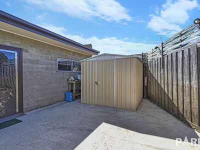 8 Dudley Avenue, George Town