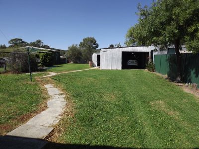 27 Irby Street, Emmaville