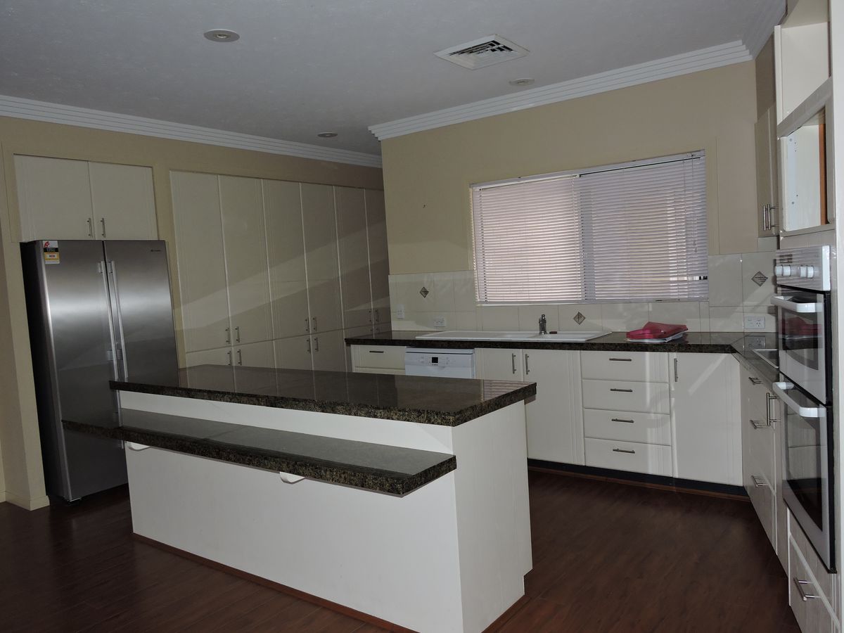 45 Portobello Drive, Mermaid Waters