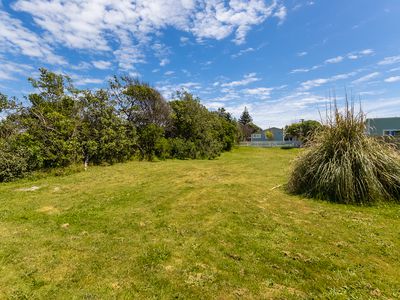 6 Kapiti Lane, Otaki Beach