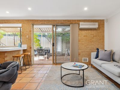 43B The Promenade, Mount Pleasant