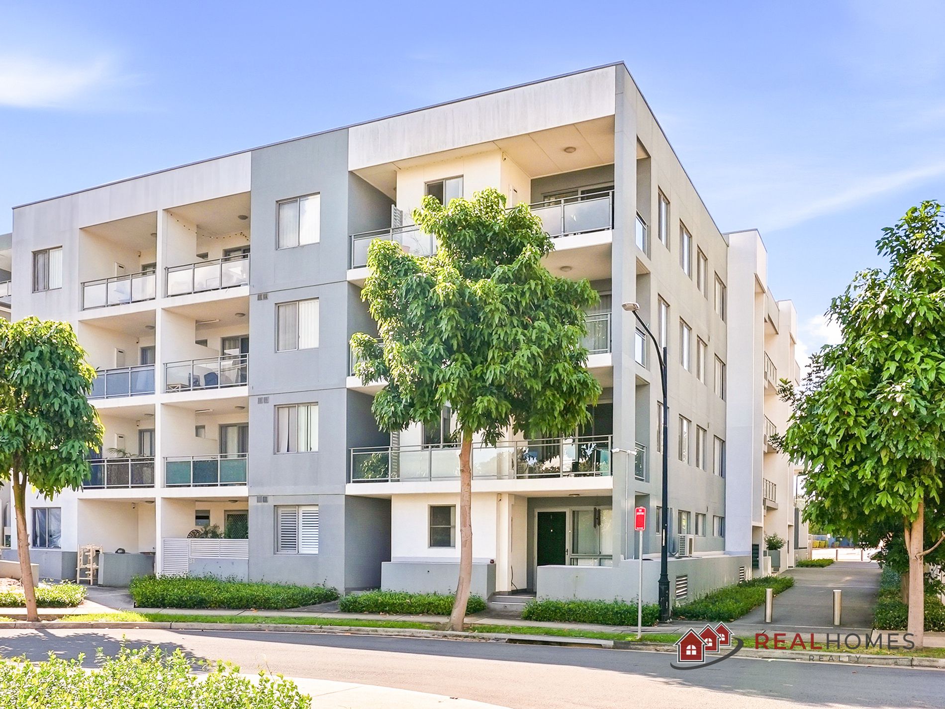 80 / 56 Lakeside Parade, Jordan Springs