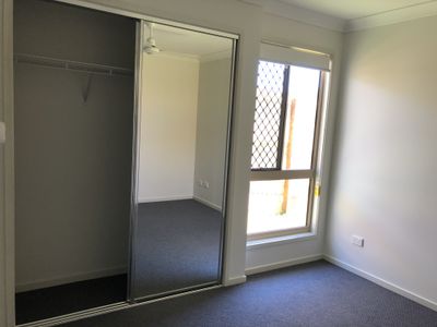 2 / 12 Claireview Street , Logan Reserve