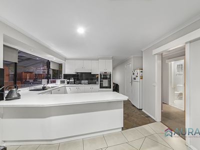 38 Mirambeek Road, Hoppers Crossing