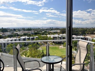 807 / 30 The Circus, Burswood