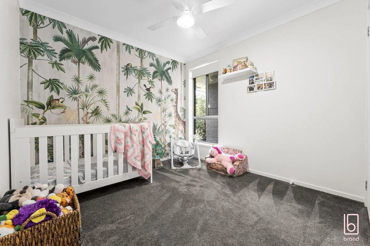 61 Georgia Drive, Hamlyn Terrace