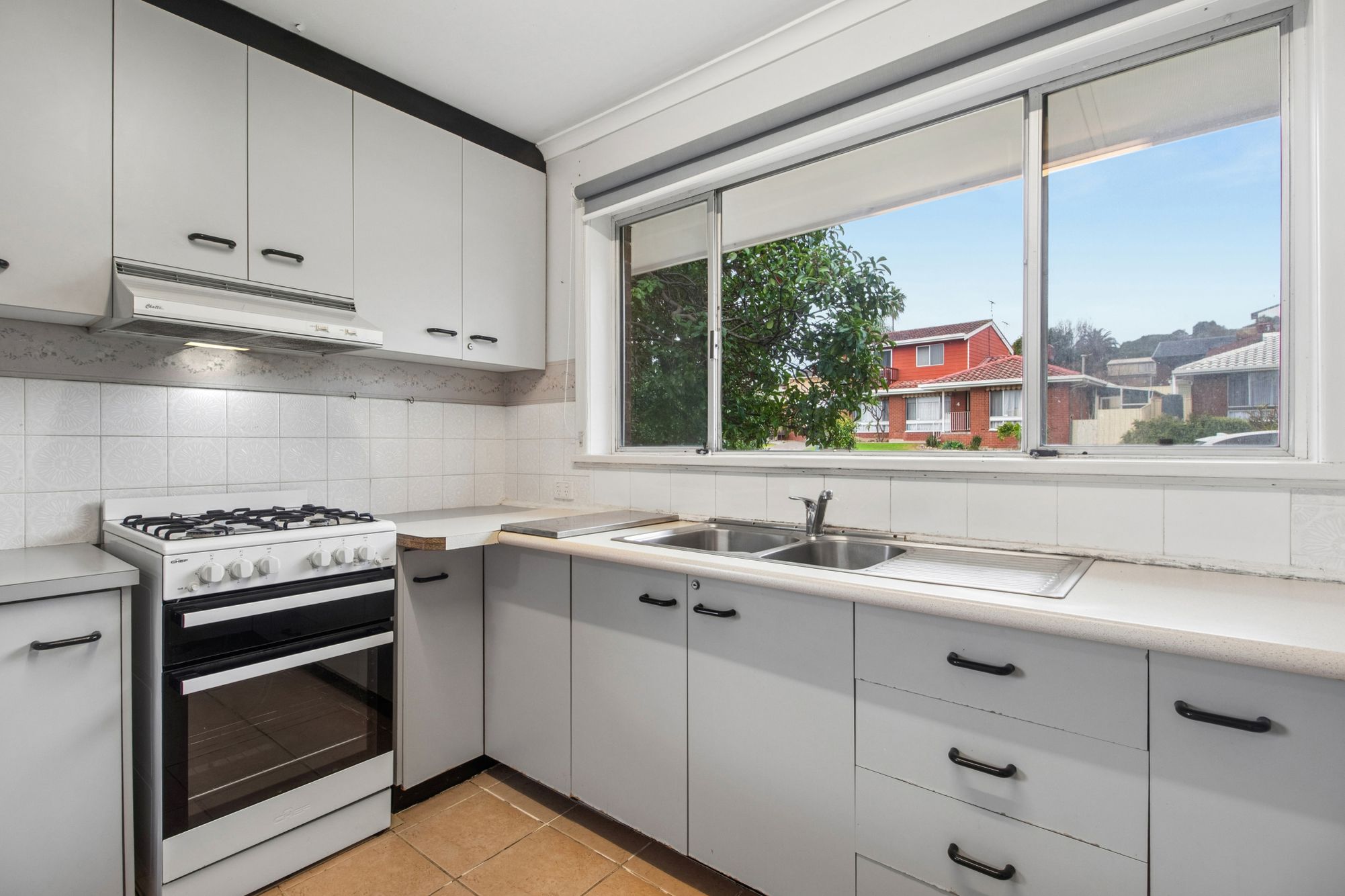 5 Sovereign Street, Hallett Cove
