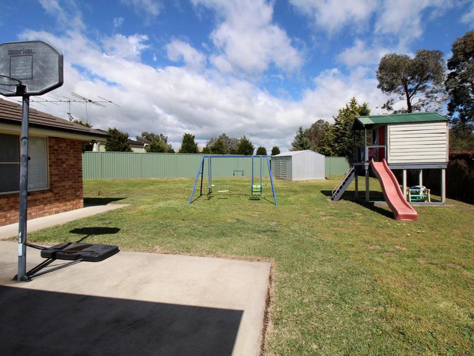 18 Vincent Crescent, Kelso