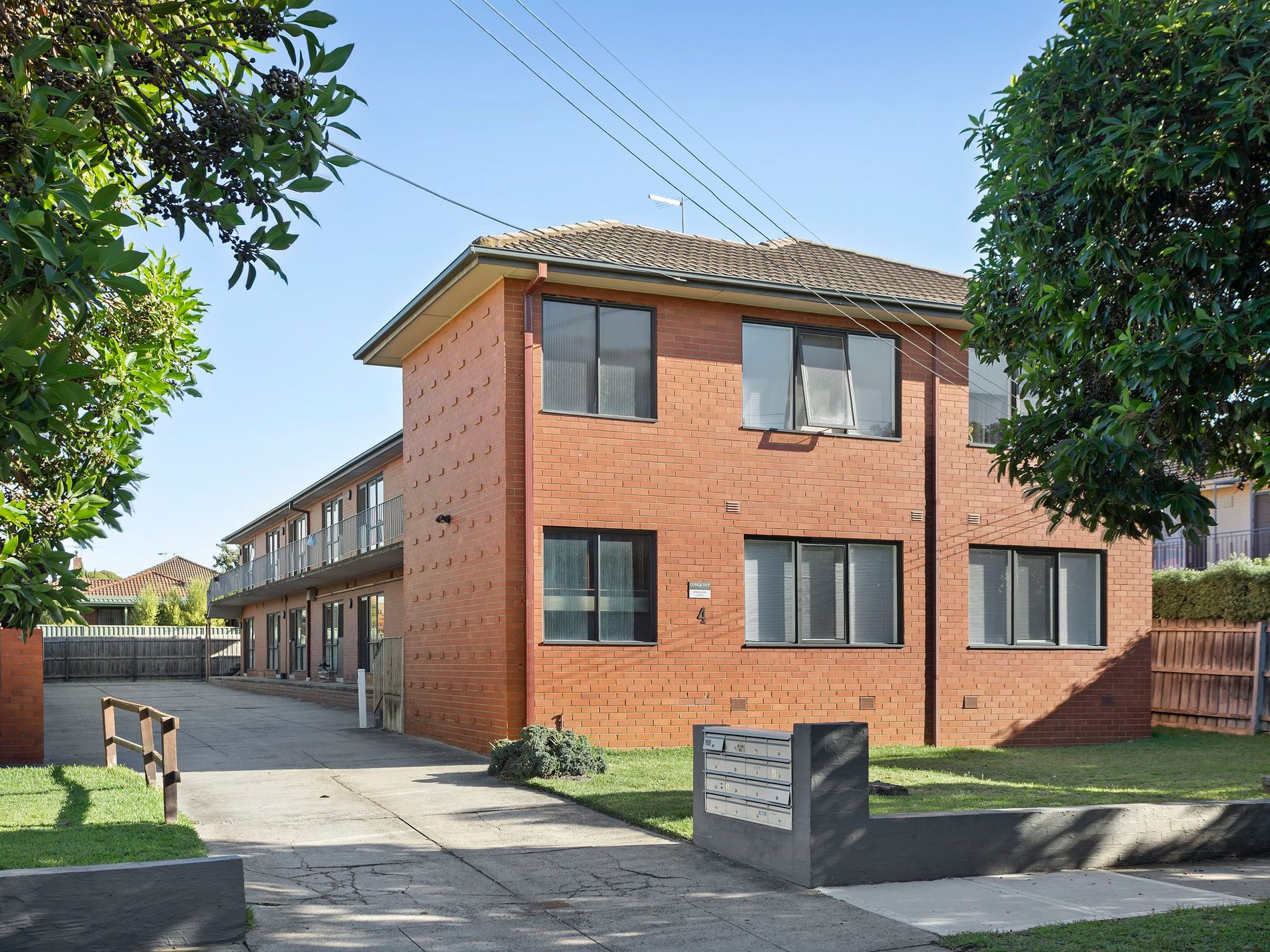 4/4 Rosedale Avenue, Glen Huntly