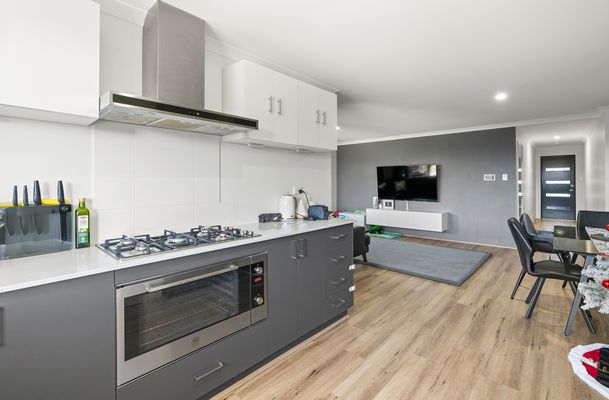 73 Pleasantview Parade, Baldivis