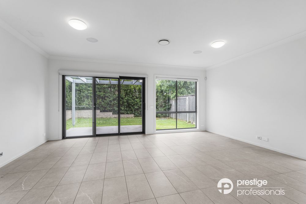 8 Mclachlan Place, Moorebank