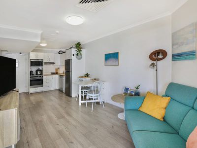 455 / 180 Alexandra Parade, Alexandra Headland
