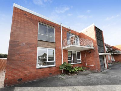 4 / 13 Navigator Street, Maribyrnong