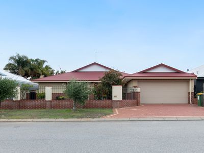 14 Georgette Court, Falcon