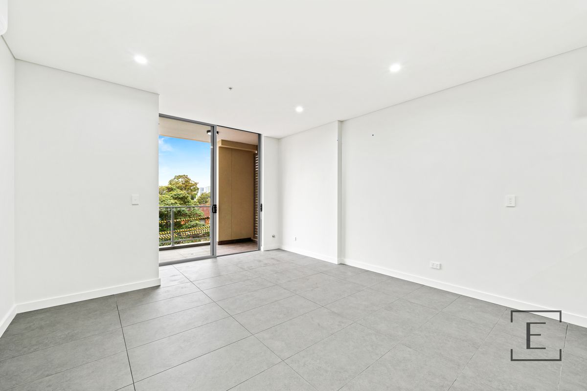 207 / 22 Courallie Avenue, Homebush West