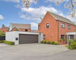 8 Haineswood Lane, Sockburn