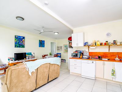 4 Arthur Street, Urangan