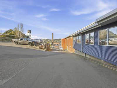Tenancy 1 / 45 Thistle Street West, South Launceston