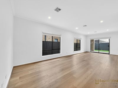 23 Cyad Way, Manor Lakes