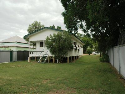 105 IBIS STREET, Longreach