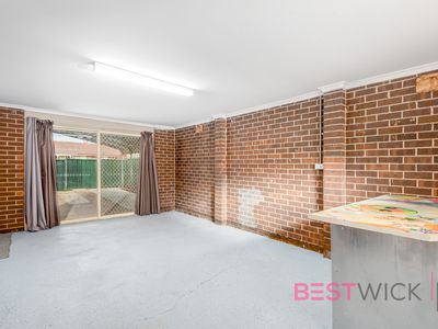 12 Hawkins Street, West Bathurst