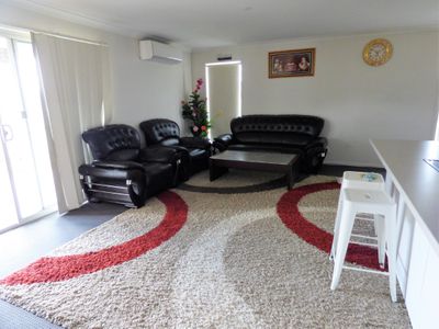 52 Madden Drive, Griffith