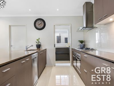 1 Fortuna Crescent, Cranbourne West