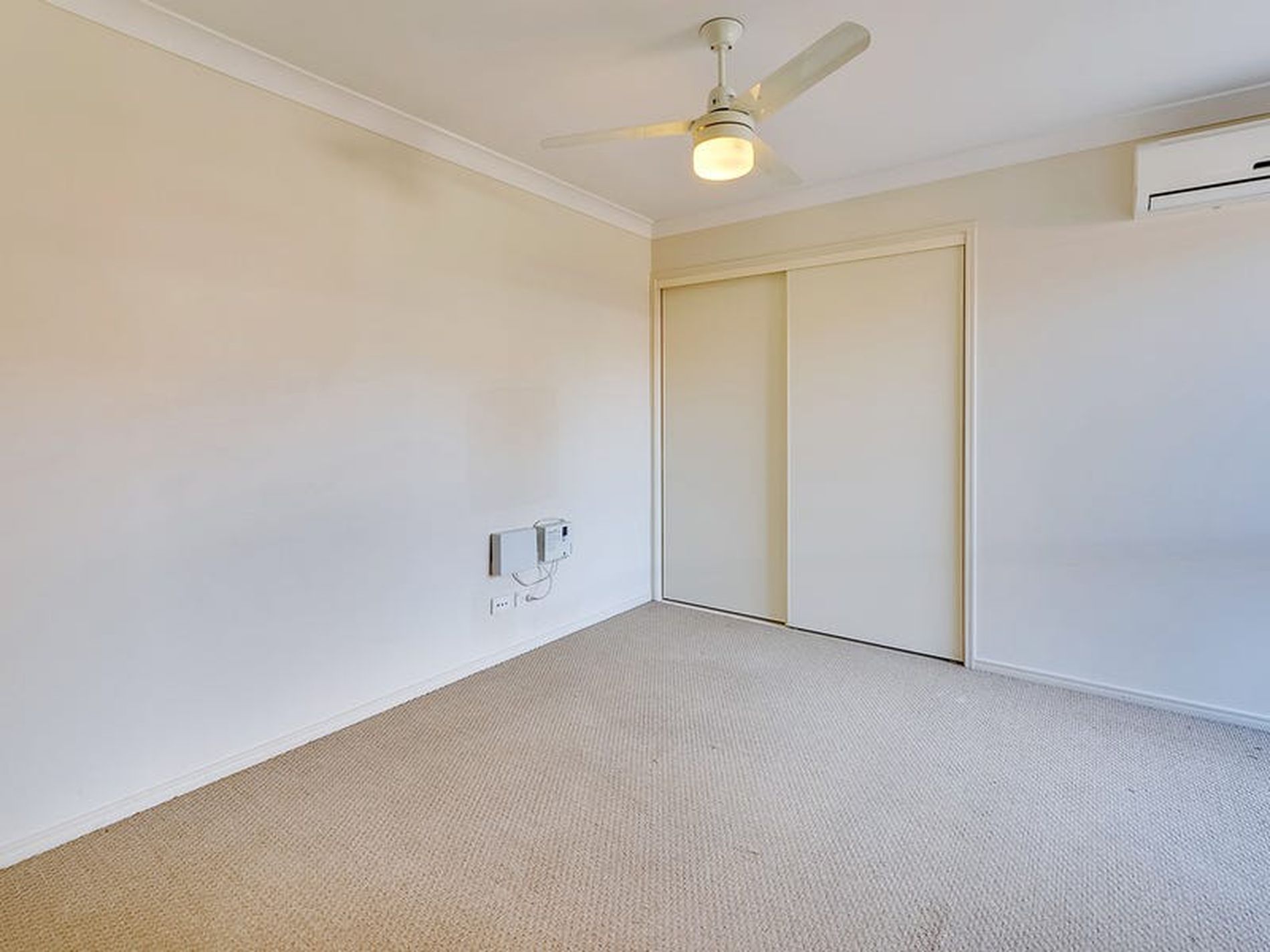 23 Sutherland Crescent, Goodna