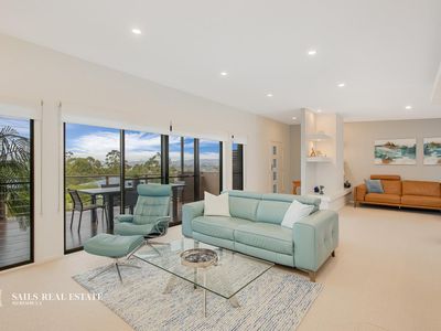 16 The Crest, Merimbula