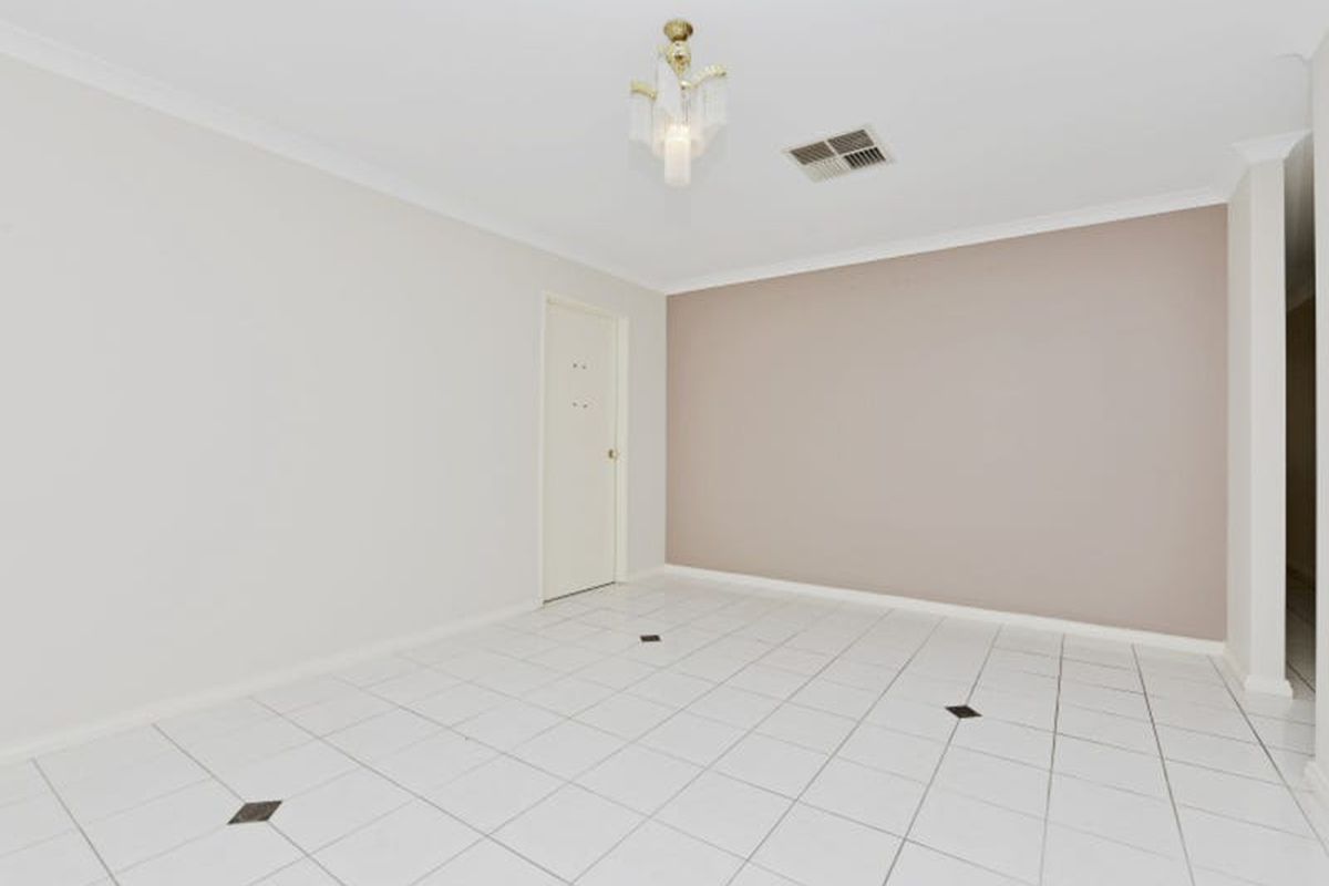 7 Jamaica Crossing, Langford