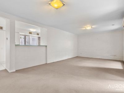 2/30 Kennington Road, Camp Hill